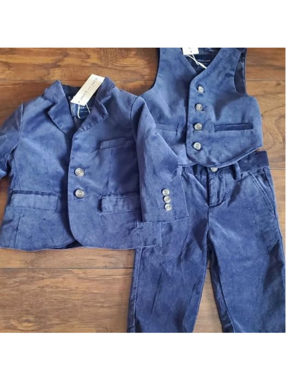 Janie and Jack sz 6-12mo suit